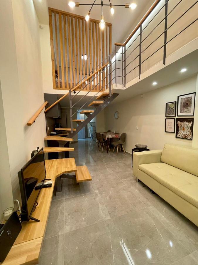 Minimal Two-Floor Apartment Салоники Экстерьер фото